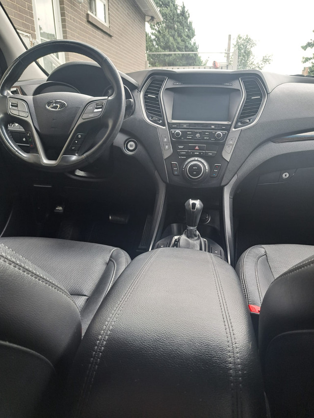 Hyundai Santa Fe Sport-Luxury in Cars & Trucks in Mississauga / Peel Region - Image 2