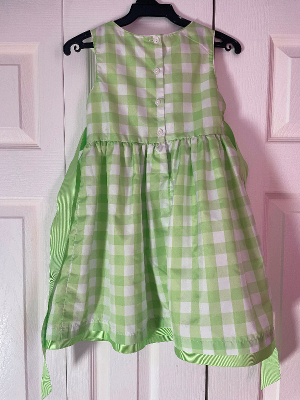 Size 4T Dress in Clothing - 4T in Saskatoon - Image 2