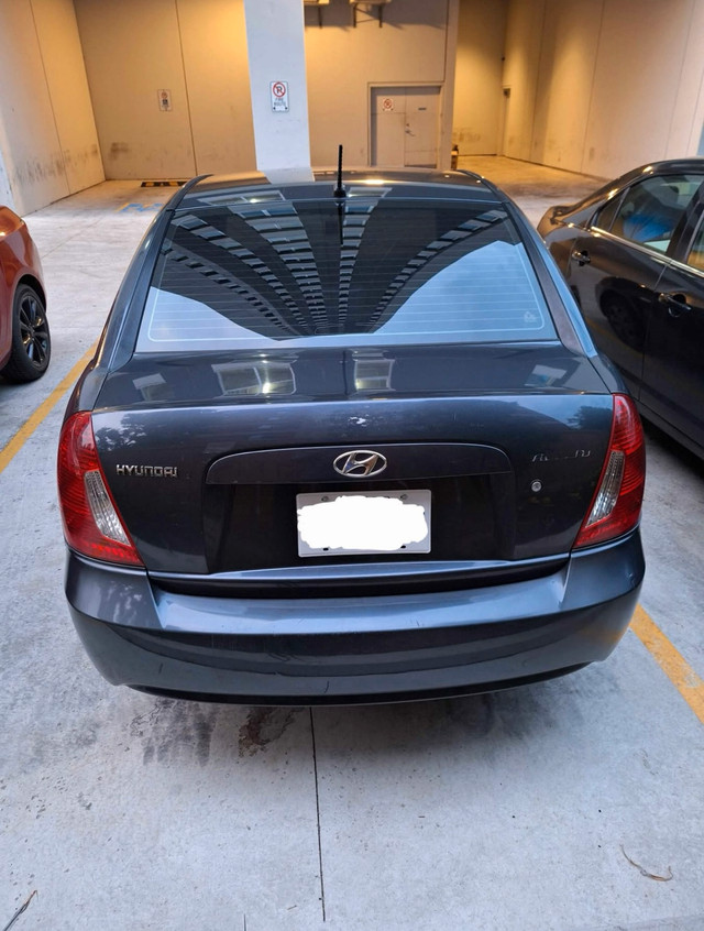 Hyundai Accent in Cars & Trucks in Kitchener / Waterloo - Image 2
