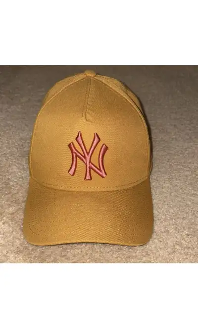 New Era New York Yankees Adult Hat, View more
