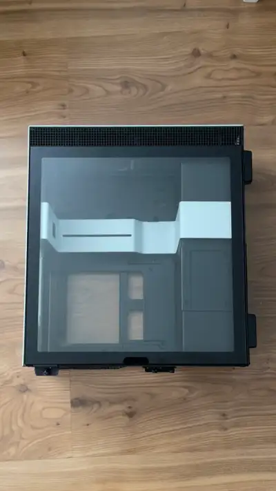NZXT H210 case, View more