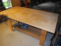 Workbench with wood vise