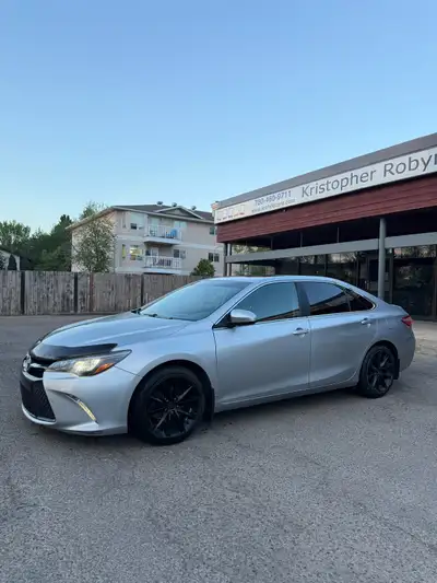 2015 Toyota Camry XSE — $11,900 252,000 km Runs and drives great, very reliable and well maintained....