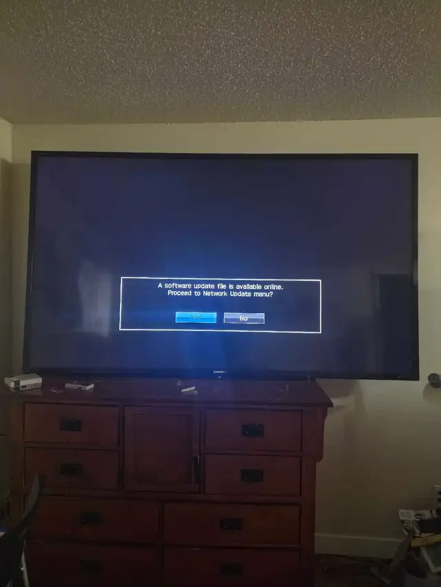 Sharp 90-inch TV598691359123712002