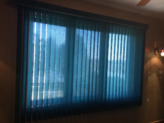 vertical blinds63654762271873123