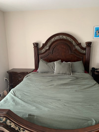 Full Solid Mahogany Bedroom Set Good Condition