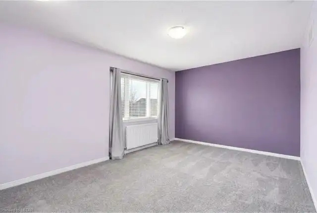 Master Bedroom available for rent in sharing - Utilities include