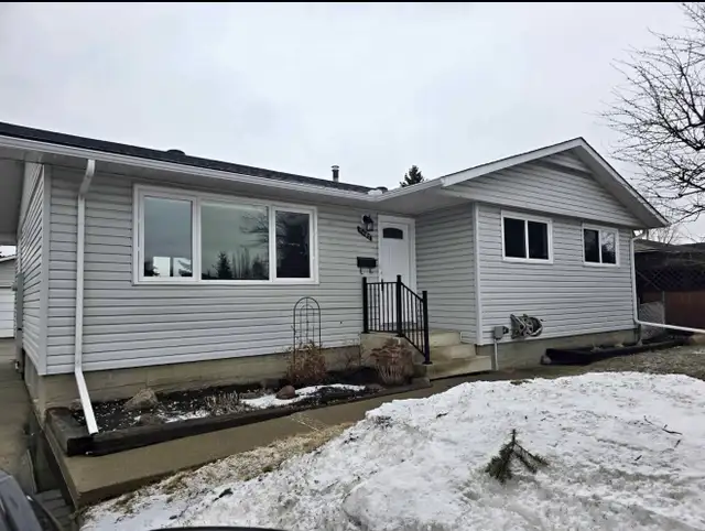 5 Bedroom House for rent in Glenwood