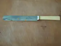 English Bone Handled Knives, Individual items