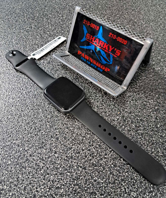 44MM Apple Watch 5 LTE (24346036) in Cell Phone Accessories in Calgary