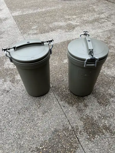 Garbage can , View more