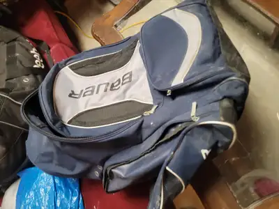 FREE KIDS HOCKEY BAG, View more