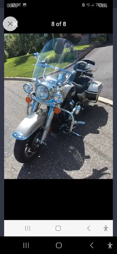 New Price*** 2018 Harley Davidson Road King MINT CONDITION, always kept inside garage, 2 tone paint...