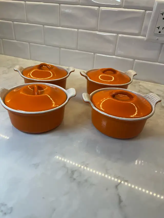 Le Creuset Mini Cocotte Set - Orange in Kitchen & Dining Wares in Calgary - Image 6