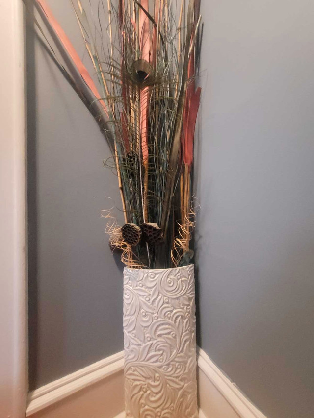 Vase with decor in Home Décor & Accents in New Glasgow