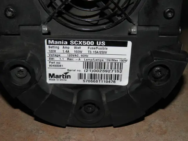 Martin Mania SCX 500 Scanner Lighting Effects. Club, Bar, DJ in General Electronics in City of Toronto - Image 8