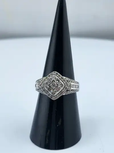 10 Kt. White Gold Cluster Ring - 0.75 ct. (#7516), View more