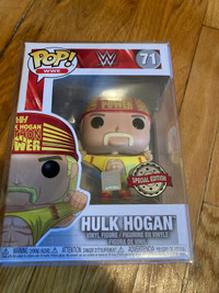 WWE- Hulk Hogan funko pop 