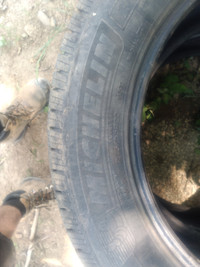 Michelin defender LT275/55R20 tires X3