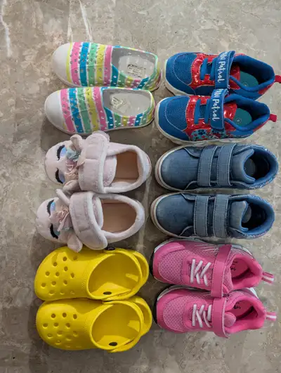 My daughter is in a wheelchair and has outgrown her shoes a few times over the years. Different size...