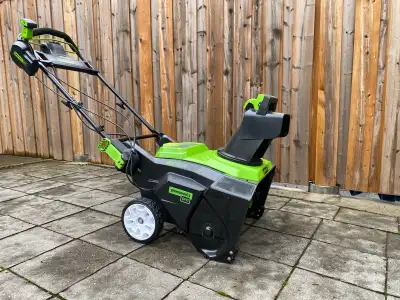 Item: Greenworks Snow Thrower 22” 80V - battery extra. Condition: Near new. Purchased in March 2023,...