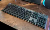 LOGITECH G915  RGB    Mechanical Gaming Keyboard - Tactile