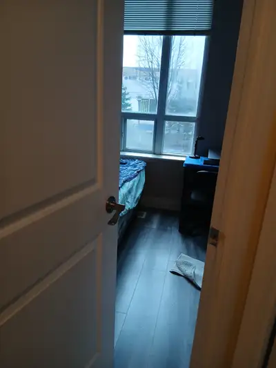 PLEASE READ THE AD TOP TO BOTTOM BEFORE YOU CONTACT: A SMALL PRIVATE ROOM (8'X9') WITH SHARED WASHRO...