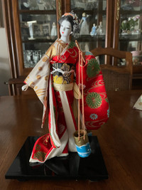 Vintage Japanese Geisha doll