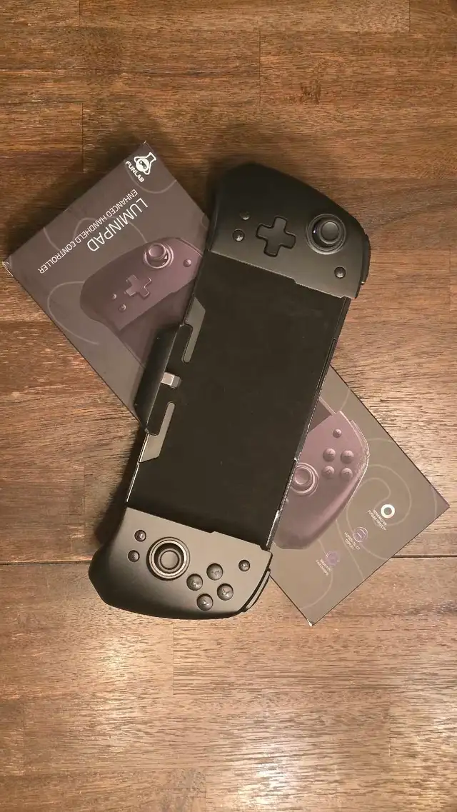 Ergonomic Nintendo Switch Handheld Controller523497157072015361