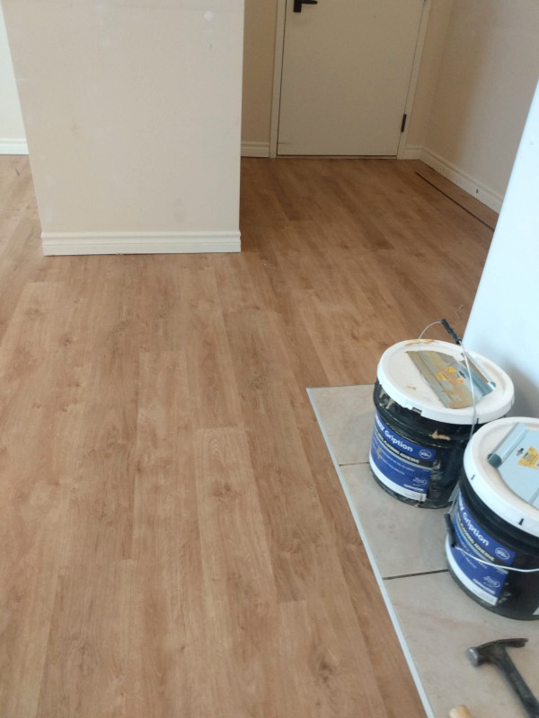 Couvre planchers / flooring in Flooring in Gatineau - Image 2