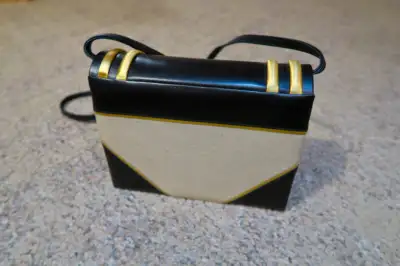 Sac , bourse Paloma Picasso 1980, View more