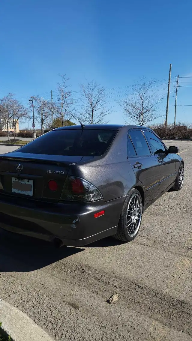 2003 lexus IS300496314843147816964