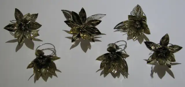 Christmas holiday decorations in Holiday, Event & Seasonal in Mississauga / Peel Region - Image 8