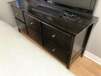 dresser with 6 drawers