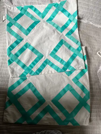 Pottery Barn Teen Collection 18” square Cotton Please see listing for matching curtains