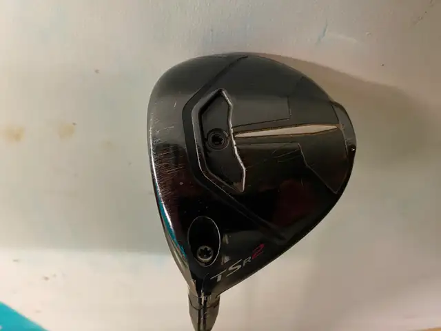 Titleist TSR2  LH 3 Wood in Other in Norfolk County - Image 4