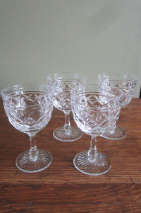 Set of 4 Edinburgh Crystal Wine Glasses Pattern no. EDIEDI 11