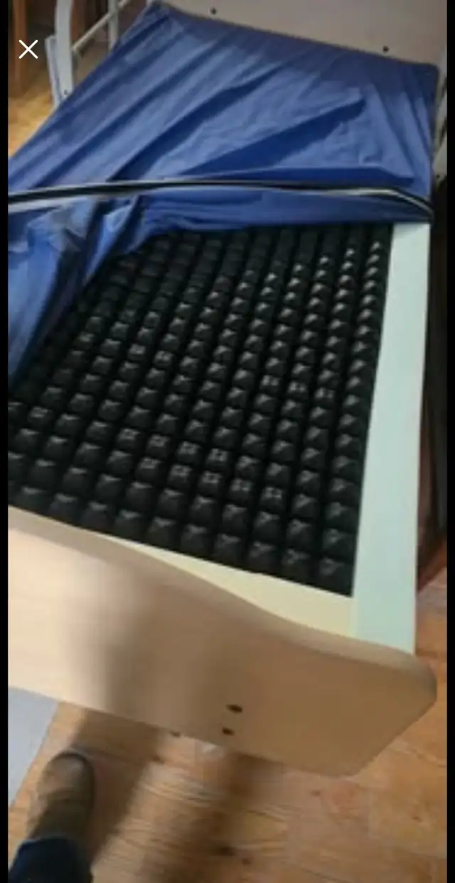2025 Mechanical Bed in Beds & Mattresses in Timmins - Image 4