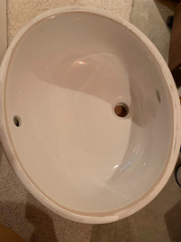 American Standard Oval Bathroom Undermount Sink