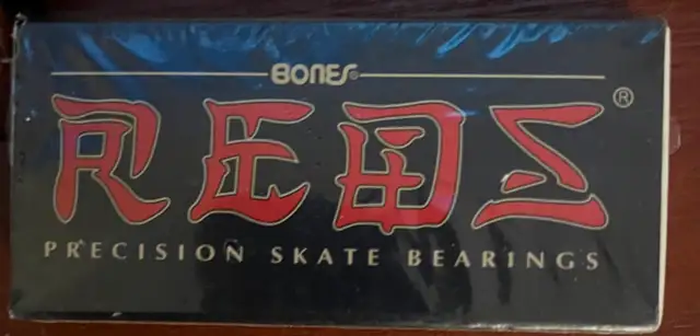 BONES REDS SKATEBOARD BEARINGS 8 PACK628632673580831224