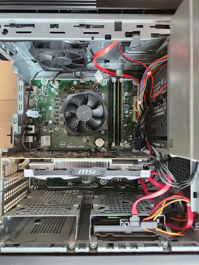 Gaming PC | Intel I5 | 24Gb RAM | GTX 950 | 500Gb SSD + 3Tb HDD in Desktop Computers in Laval / North Shore - Image 6