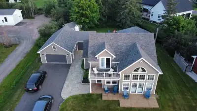 Seaside Beach Cottage in Shediac available for Short Term rental, View more