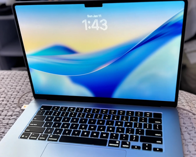 Like-new 15" MacBook Air (M4) Sky Blue 512 GB AppleCare+ & More, View more