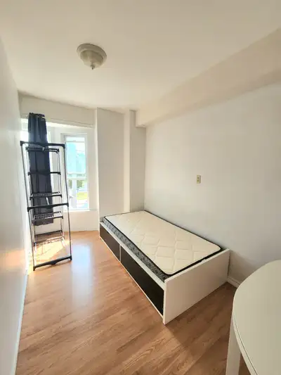 FURNISHED 2BED 1BATH Unit in Downtown Toronto By UofT