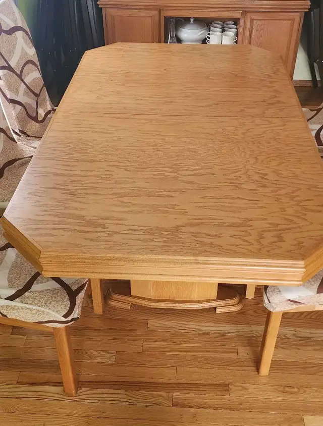 Dining Set in Dining Tables & Sets in Calgary - Image 3