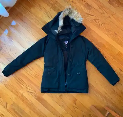 Women Canada Goose jacket-Small, View more