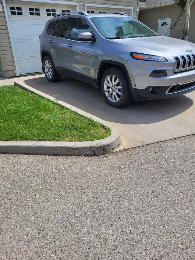 2015 Jeep Grand Cherokee 63008303233667129
