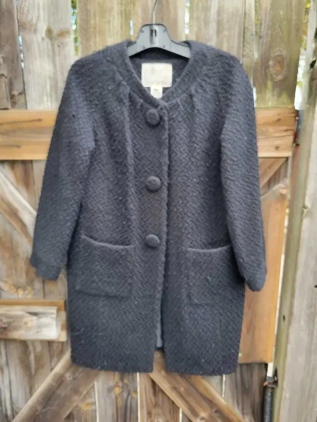 Vintage Kenzie knitted coat. A classic design size small in Women's - Tops & Outerwear in Windsor Region - Image 2
