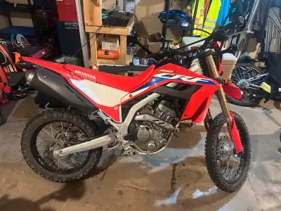 2022 Honda crf 300 dual sport bike with 1400 km bike is flawless with regular maintenance done askin...