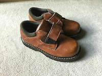 BRAND NEW - OSH KOSH CHILDREN’S SHOES - SIZE 12